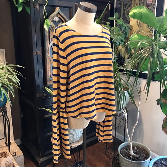 Loveriche mustard & navy strip bell sleeve top - Picture 6 of 8